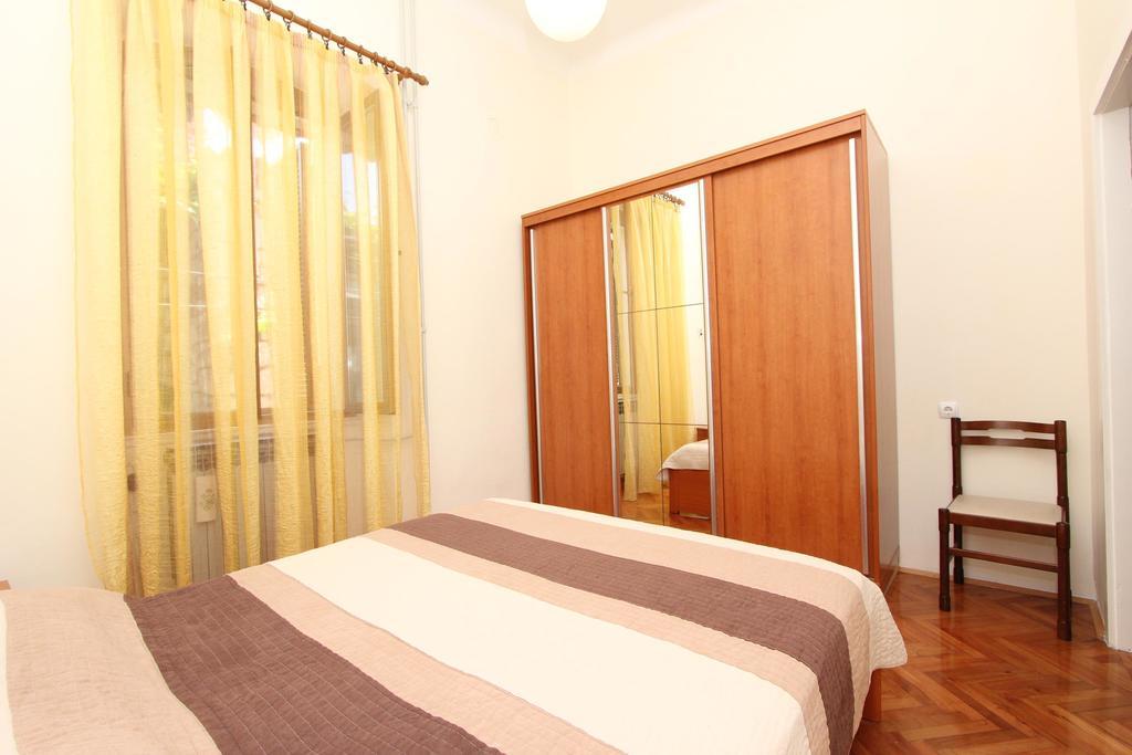 Apartment Riki โรวีน ภายนอก รูปภาพ
